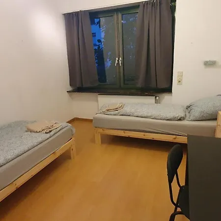 B I E S T O Apart Otel *